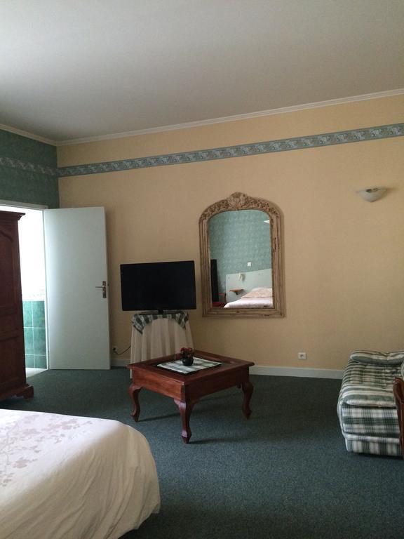 Hotel De Paris Charleville-Mézières Zimmer foto