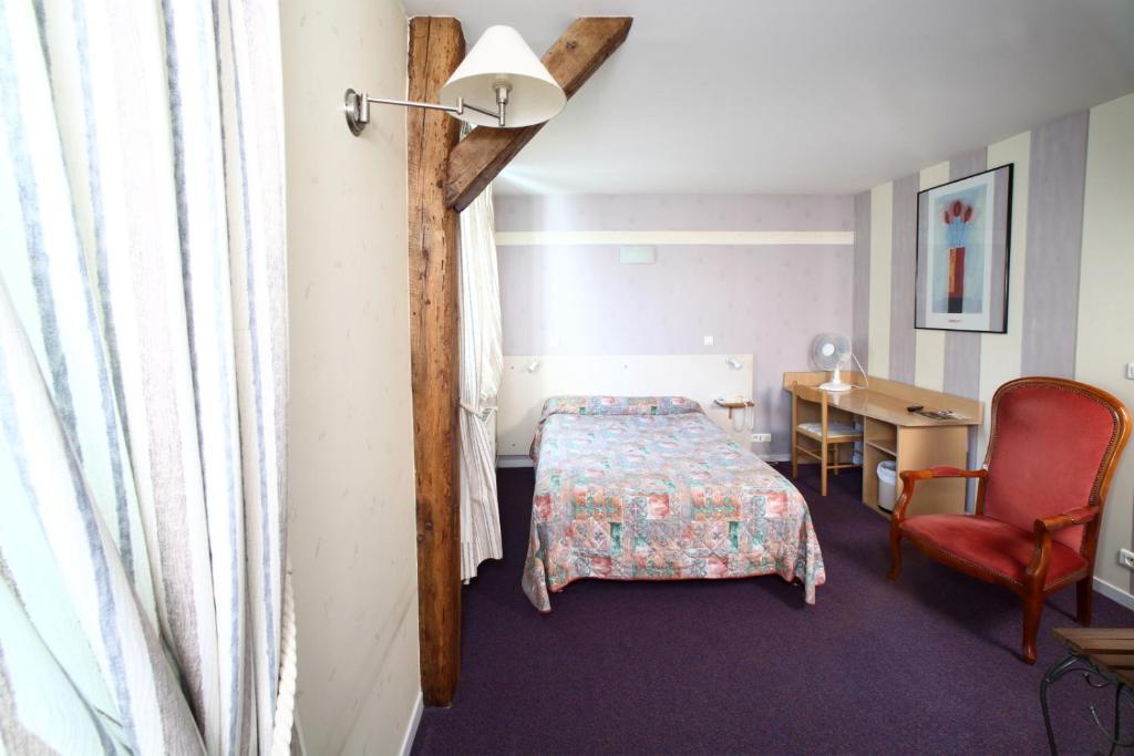 Hotel De Paris Charleville-Mézières Zimmer foto